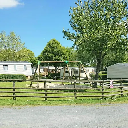 مكان تخييم Camping Litteau